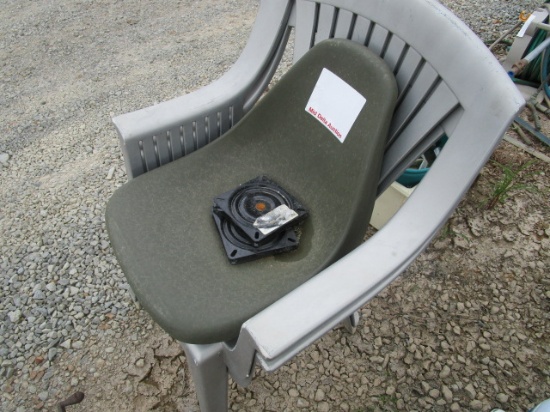 (2) Boat Seats w/ Swivels and (2) Lawn Chairs