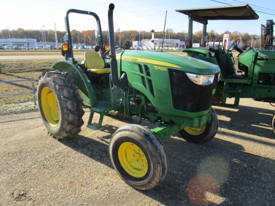 2016 JOHN DEERE 5055E