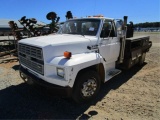 1989 Ford F700 Service Truck