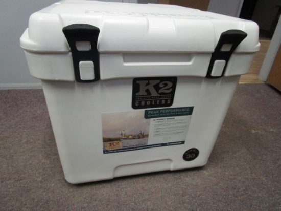 New/ Unused K2 Summit 30 Qt. Cooler