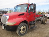 2002 International 4300 SBA LP Cab and Chassis