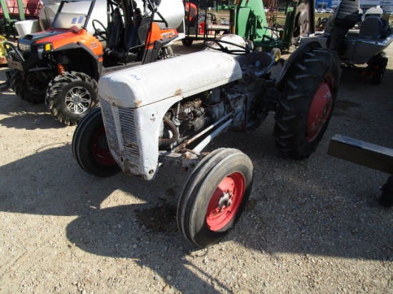 Massey Ferguson T030 Tractor