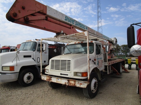 1995 International 4900 Bucket Truck