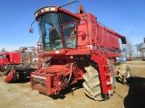 Case IH 2188 Combine