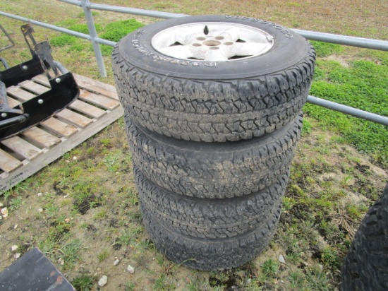 (4) Firestone Tires on Jeep Rims