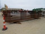 Heavy Duty 24' Mobile Livestock Panels