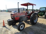 Case IH 585 Tractor