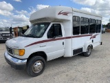 2005 Ford F-350 Bus