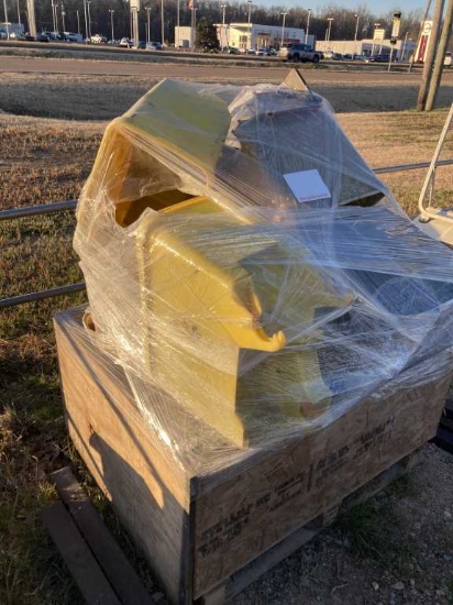 Box of Planter Hoppers