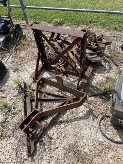 Cultivator Shanks, 3 Pt Lift, 3 Pt Hitch