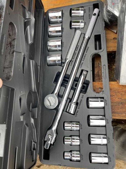 Socket Set