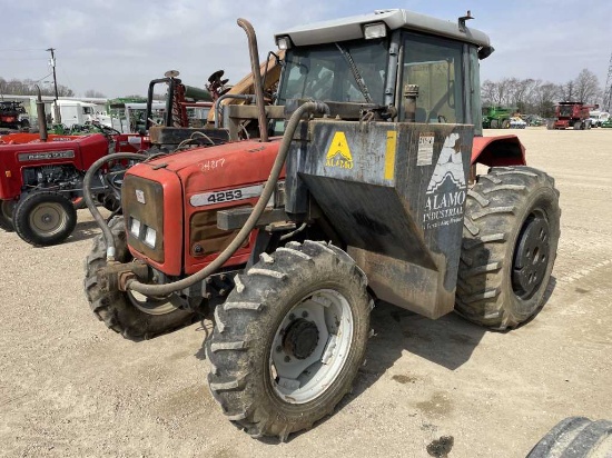 Massey Ferguson 4253 Tractor