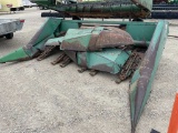 John Deere 444 Corn Header