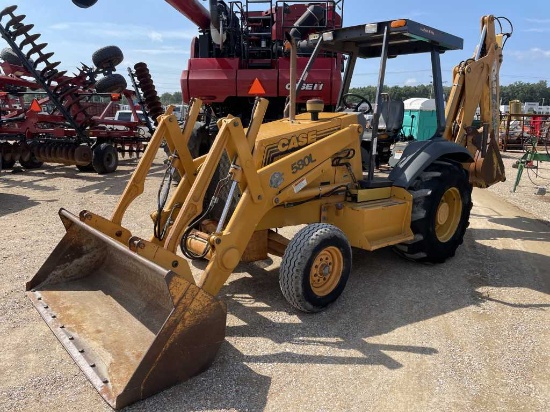 Case IH 580L Loader Backhoe