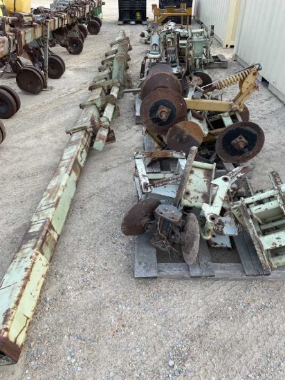30’ Toolbar and Parts