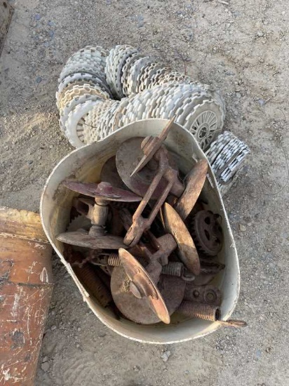 Planter Parts