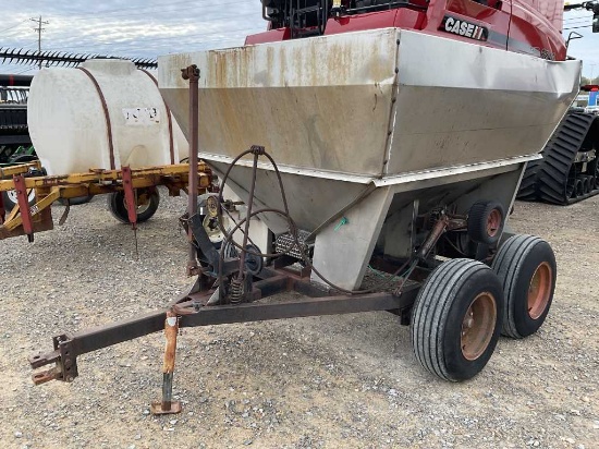 Adams Dry Spreader Buggy