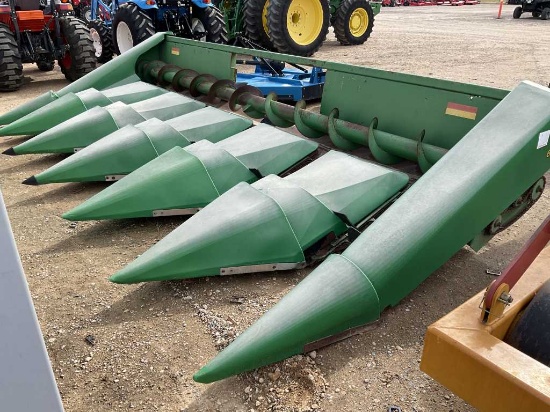 John Deere 694 Corn Header