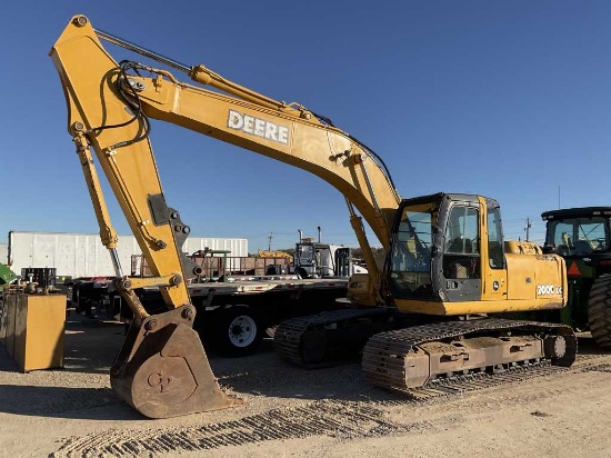 John Deere 200C LC Excavator
