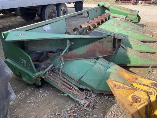 Salvage John Deere 644 Corn Header