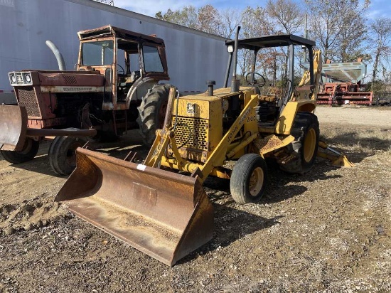 Salvage John Deere 210C Loader Backhoe