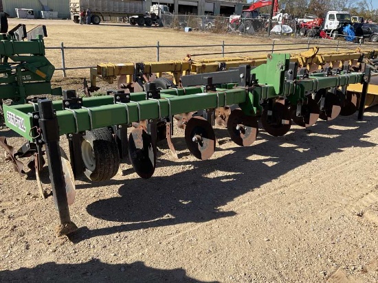 Red Iron Fab. Strip Till Plow