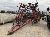 Case IH Tiger-Mate II Field Cultivator