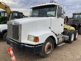 1996 Volvo Day Cab Truck Tractor