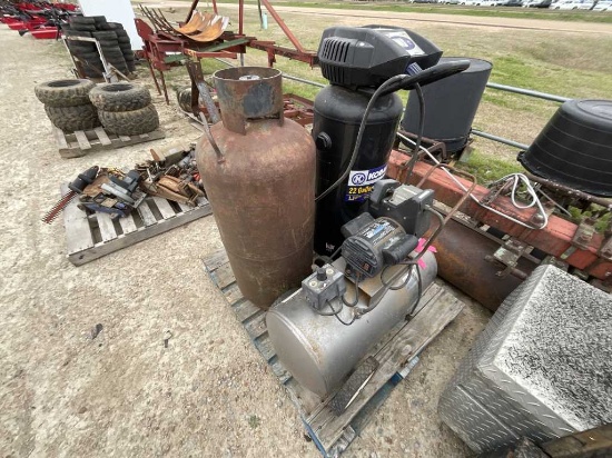 2 Air Compressors and Tank