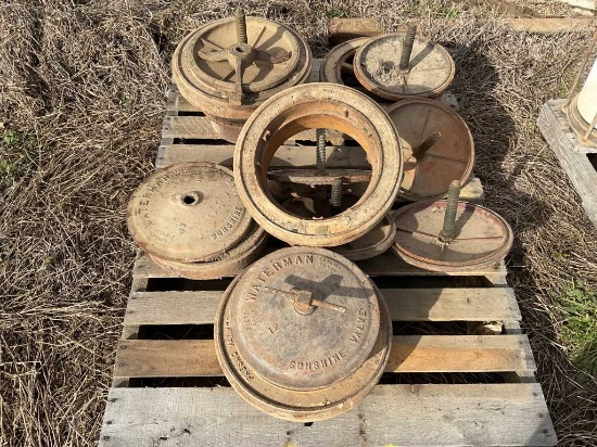 Pallet of Riser Caps