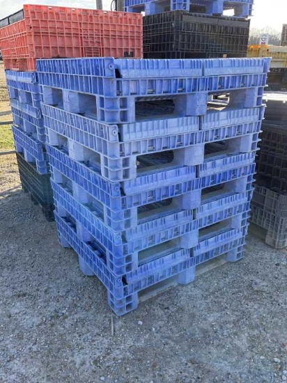 (5) Plastic Seed Bins