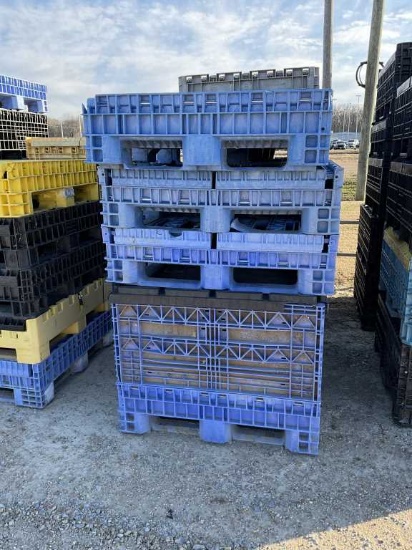(4) Plastic Seed Bins