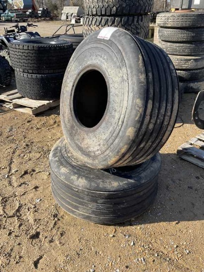 (2) 19L-16 Float Tires