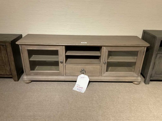 Media console