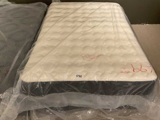Full mattress and box spring
