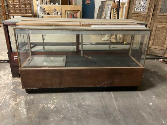 Display case