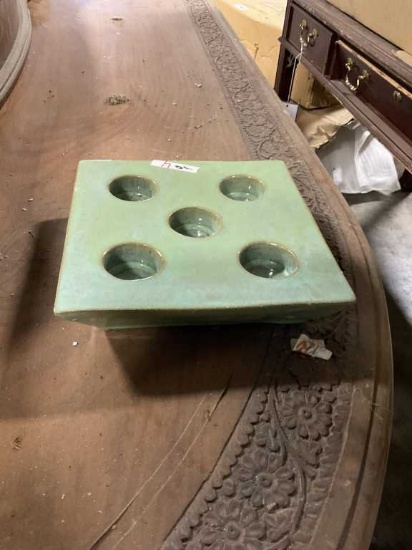 4 Tee light holders