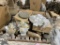 Pallet of misc decor