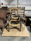 Pallet of 3 chairs