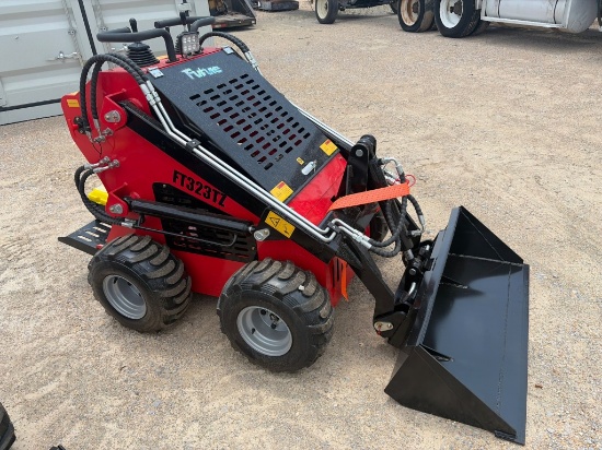 Walk Behind Wheel Loader - 323tz-Located In Greenwood, Ms