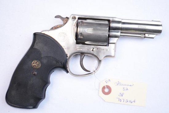 TAURUS 82