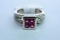 14 KT GOLD RING 7 GTW, $995.00 RETAIL VALUE ,SIZE 7