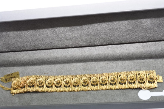 18KT BRACELET 63.5 GTW, $3900.00 RETAIL VALUE,