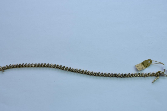 10 KT GOLD DIAMOND BRACELET 2 CT DIAMOND TW, 7.5 GTW, $1750.00 RETAIL VALUE