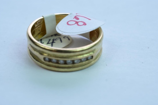 14KT GOLD & DIAMOND BAND 6.8 GTW, $499.00 RETAIL VALUE, SIZE 9 1/4