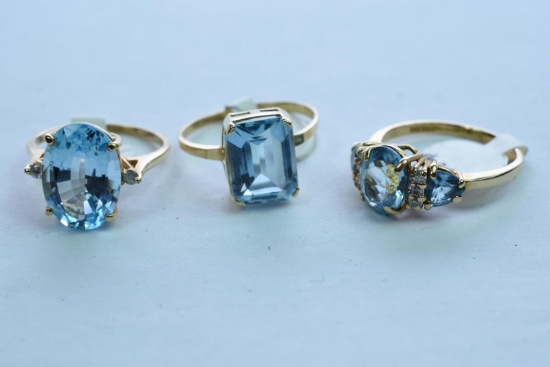 3-14KT GOLD & AQUA MARINE RING 9.5 GTW, $900.00 RETAIL VALUE, SIZE 6 1/2, 7 &8