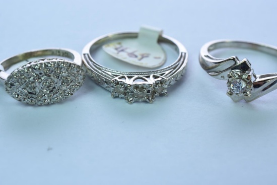 3-10KT GOLD & DIAMONDS RINGS 7 GTW, $850.00 RETAIL VALUE, SIZE 3,7 & 8 1/2