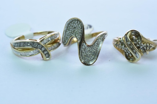3-10KT GOLD RINGS 11 GTW, $1050.00 RETAIL VALUE, SIZE 6 1/2, 7 & 7 1/2