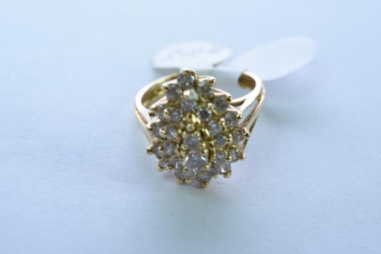 14KT GOLD & DIAMOND RING 1 CT DIAMOND TW, 4.5 GTW, $1195.00 RETAIL VALUE, SIZE 5 1/4