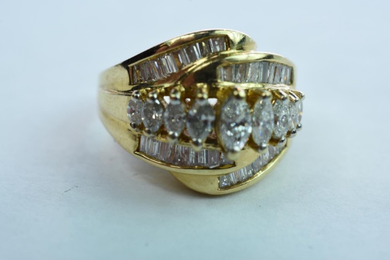 14KT GOLD & DIAMOND RING 8.3 GTW, $3800.00 RETAIL VALUE , SIZE 6